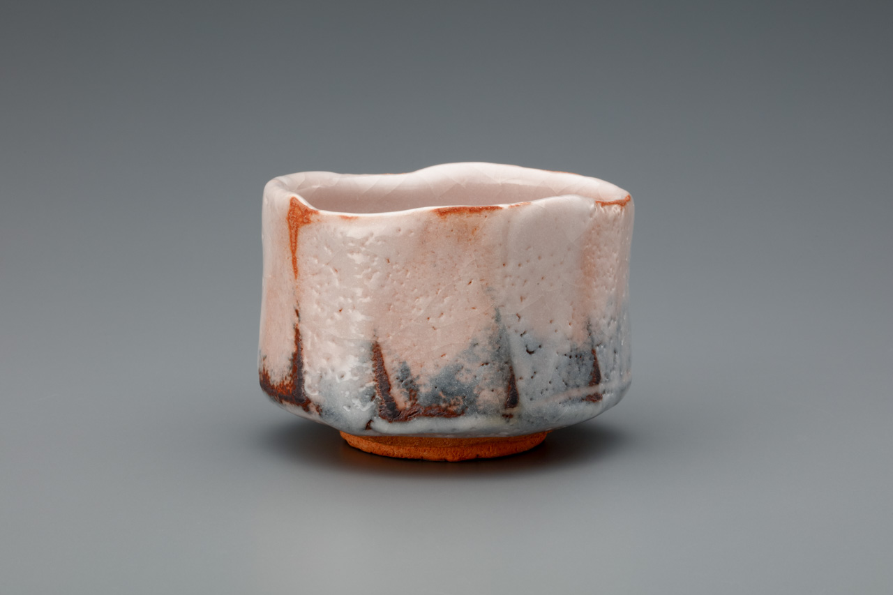 9/13(土)～1/25(日) 美濃焼ミュージアム「安藤工展～絢爛たる志野 