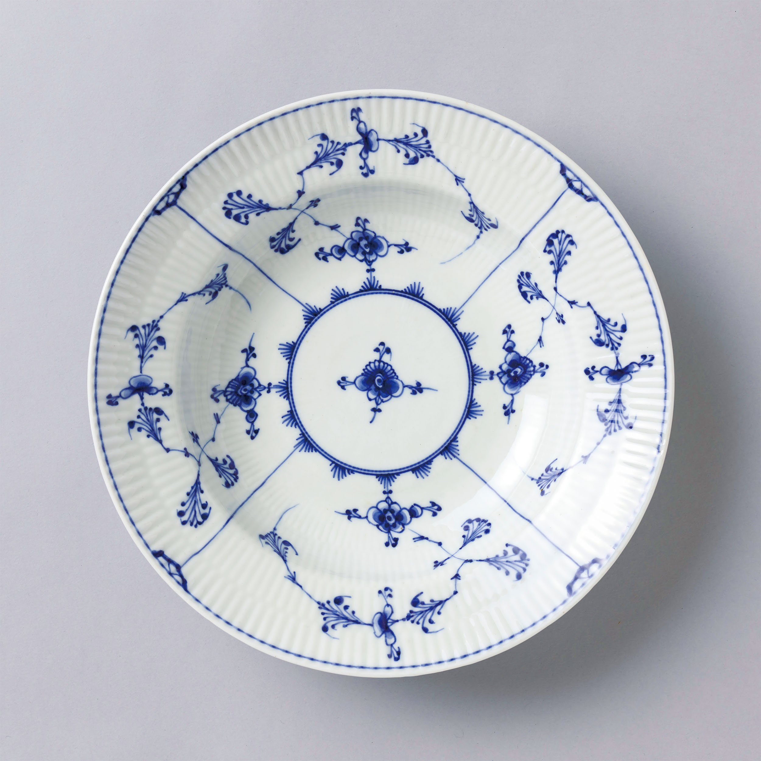 4/4(土)～6/21(日) 現代陶芸美術館 企画展「ロイヤル コペンハーゲンと 